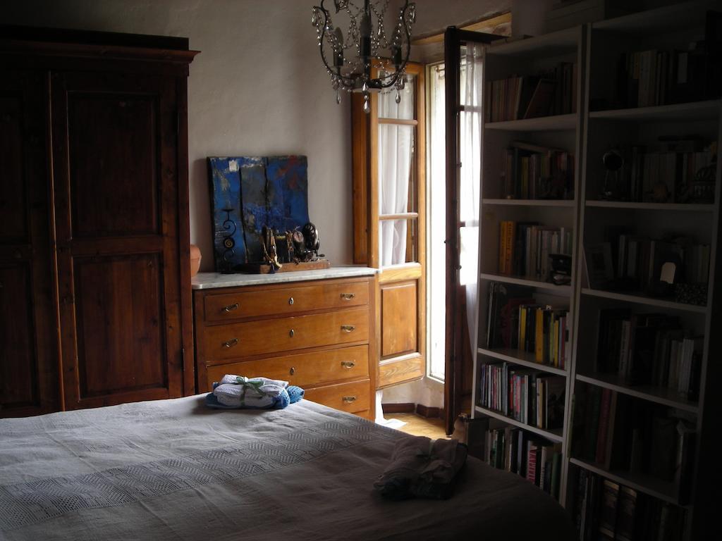 La Casa Di Dina Appartement Castelmuzio Kamer foto
